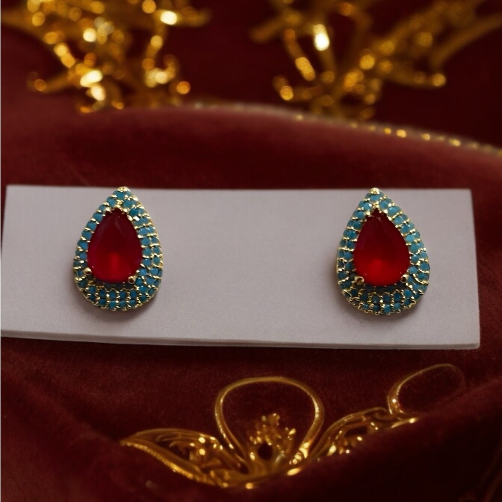 COPY - - - Luxury earring, earring/ stimulated diamond earrings